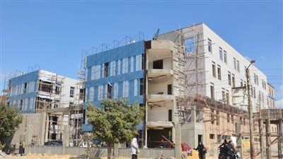 محافظ القليوبية يتابع نسب تنفيذ الأعمال بالمشروعات القومية