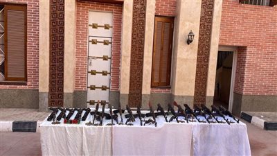 حملة أمنية بأسيوط.. لضبط حائزىي الأسلحة النارية والخارجين عن القانون