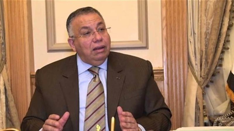 محمود الشريف نقيب