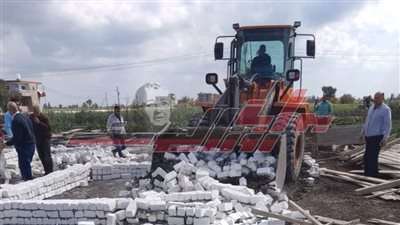  إزالة التعديات على الأراضي الزراعية في 4 مراكز بكفر الشيخ