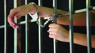 المشدد 3 سنوات لحداد وعام لعامل لاتجارهما في المواد المخدرة بشبرا الخيمة 