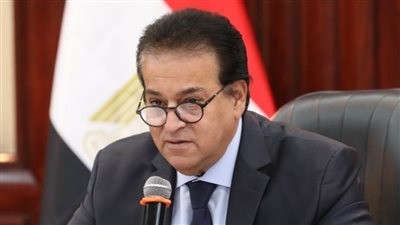 وزير الصحة: قرارات بتشكيل لجان لتحسين أوضاع أعضاء الفريق الطبي قريبًا