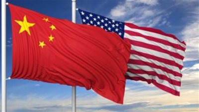 مسؤول صيني: بكين ترحب بزيارة وزيرة التجارة الأمريكية