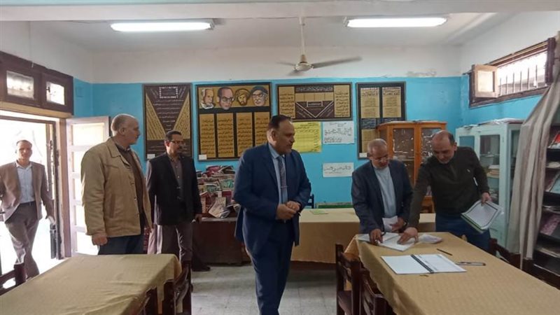 استبعاد مدير مدرسة