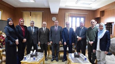 لجنة المراجعة الخارجية لاعتماد لكلية الدراسات العليا للعلوم المتقدمة ببني سويف