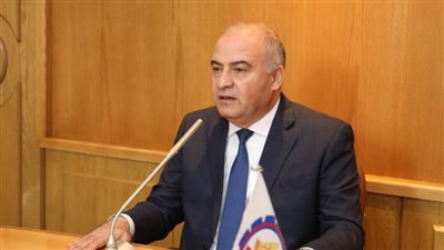 محافظ قنا: حماية البيئة على رأس أولويات الدولة للحد من التلوث والحفاظ على الثروات