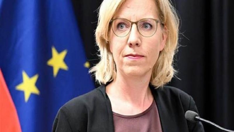 ليانور جويسلر