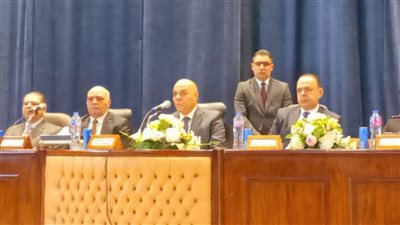 مدير أمن البحيرة يشهد إجراء القرعة العلنية الإلكترونية لحجاج بيت الله الحرام