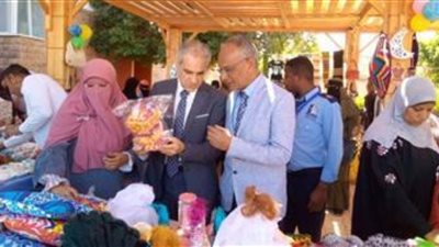 جامعة أسوان تدشن معرض تمكين المرأة لمنتجات المشروعات الصغيرة والمتوسطة