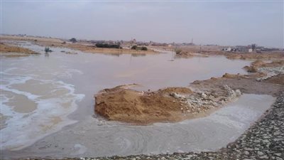 إغلاق طريقين رئيسيين في وسط سيناء بسبب جريان مياه السيول