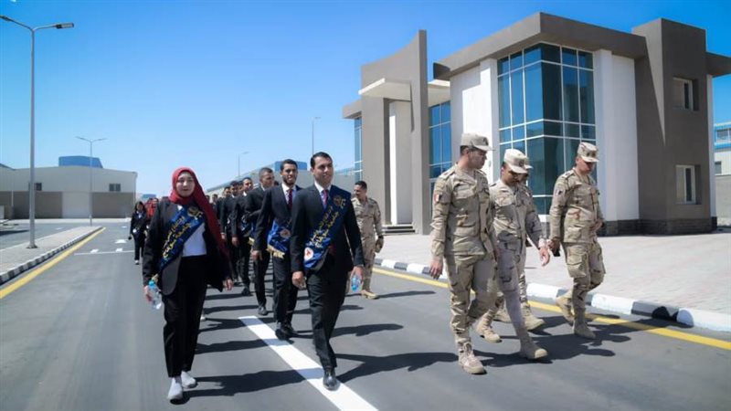 جانب من الزيارة