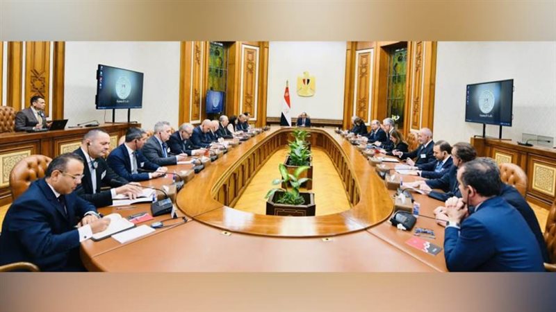 الرئيس السيسي يستقبل