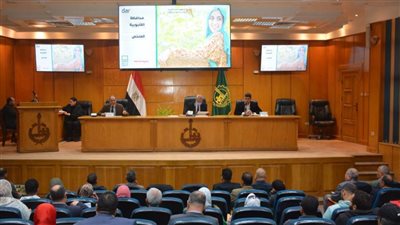 محافظ القليوبية يتفقد الأعمال بمشروع 