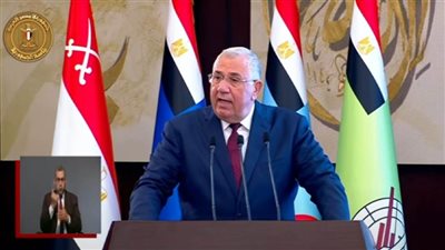 أمام الرئيس.. وزير الزراعة يستعرض منظومة الأسمدة والمبادرات الوطنية لدعم الإنتاج الزراعي