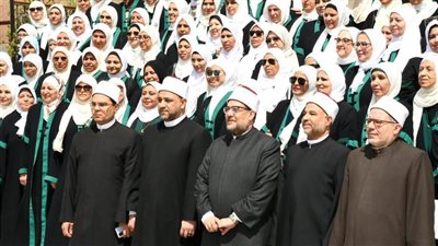 وزير الأوقاف: مشاركة الواعظات في العمل الدعوي تسهم في نشر الفكر الوسطي