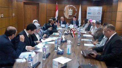 مناقشة الخطوات التنفيذية من مشروع الشهادات الدولية المهنية في التدريس بمصر