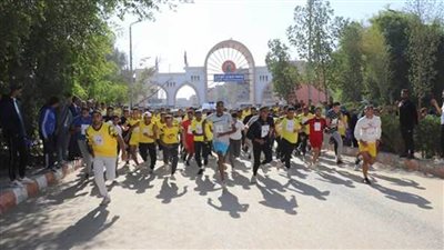ماراثون رياضي في ختام منافسات الأسبوع البيئي الـ15 بجامعة جنوب الوادي
