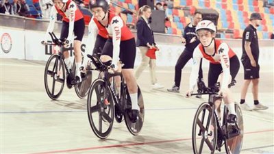 تأهل 16 منتخبًا لنهائي الماديسون سيدات بكأس العالم للدراجات بالقاهرة 