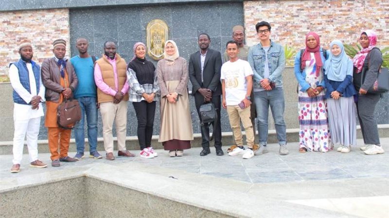 الوافدين بالأزهر