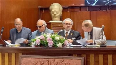 انعقاد الجمعية العمومية للكتاب وسط حضور مشرف من الشعراء والمثقفين