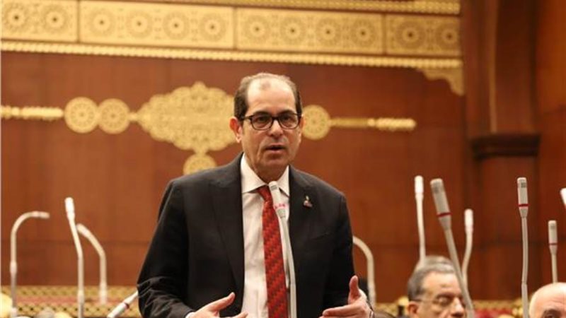 الدكتور يوسف عامر