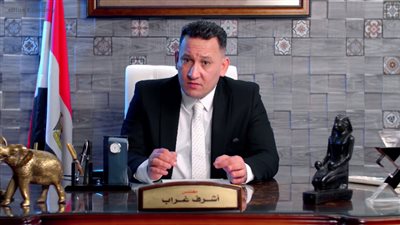 خبير اقتصادي يكشف أسباب ارتفاع سعر الذهب.. ونصيحته هل  نشتري أم نبيع؟