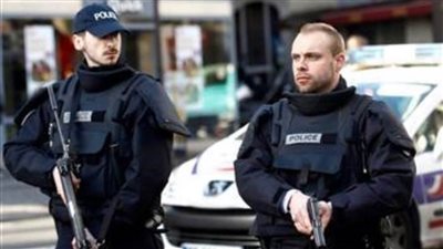 مقتل سيدة طعنا بسكين على يد زوجها بفرنسا