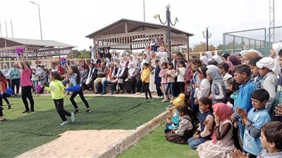 المرأة المصرية السيناوية تحتفل باليوم العالمى للسعادة بقرية الروضة