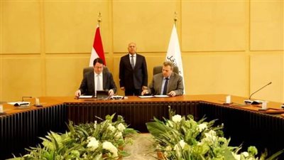 وزير النقل يشهد توقيع بروتوكول تعاون بين 