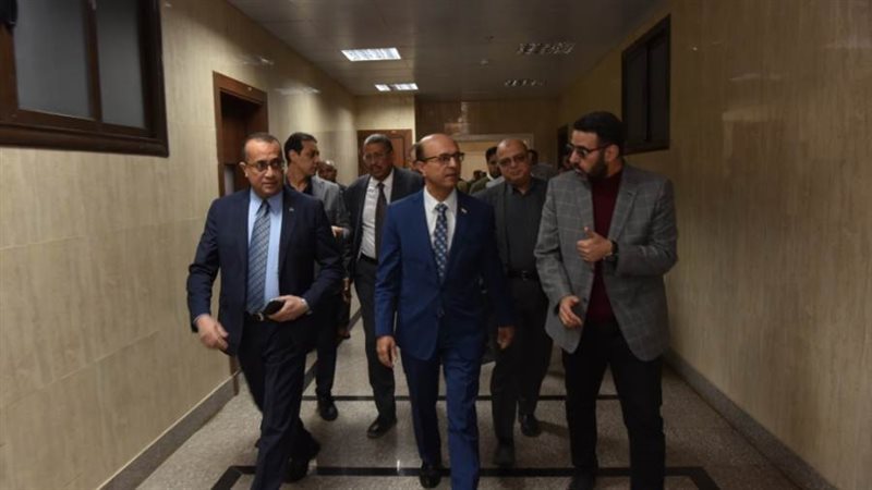 رئيس جامعة أسيوط