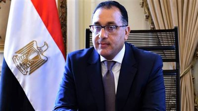 رئيس الوزراء يهنئ الشعب المصري والشعوب العربية والإسلامية بحلول شهر رمضان الكريم