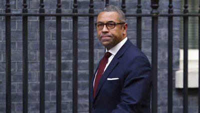 وزير الخارجية البريطاني ونظيره الكويتي يبحثان التعاون الثنائي