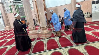 تطهير وتعقيم مساجد كفر الشيخ لأداء صلاة التراويح 