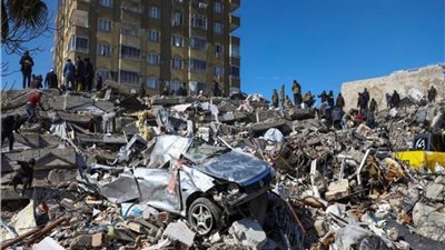 ارتفاع عدد المصابين بزلزال شمال غربي إيران إلى 165 مصابًا 
