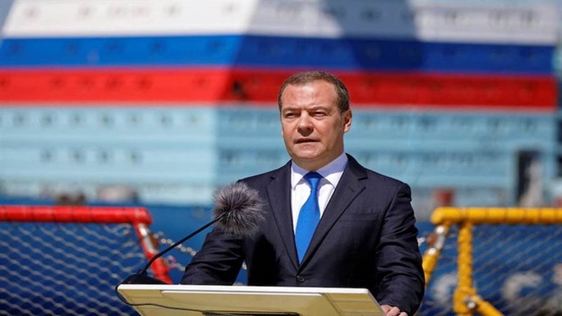 دميتري ميدفيديف