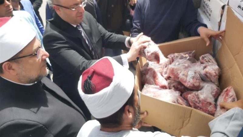 لحوم للفقراء ببنى