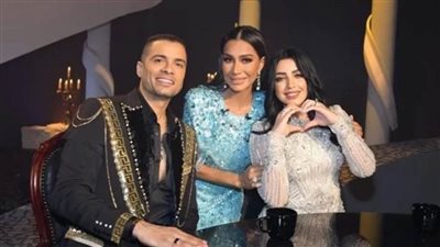 غدًا.. حسن شاكوش وزوجته ضيفا بسمة وهبة في 