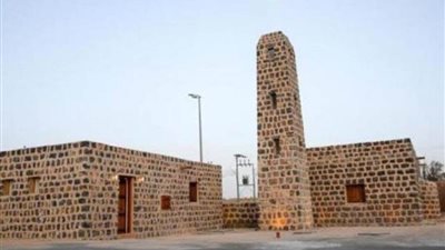 بأحجار السروات.. مشروع الأمير محمد بن سلمان لتطوير المساجد التاريخية يجدد مسجدًا عمره 13 قرنًا