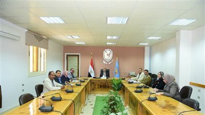 رئيس جامعة سوهاج يترأس الاجتماع الأول لمجلس إدارة مركز دراسات وبحوث التنمية المستدامة 