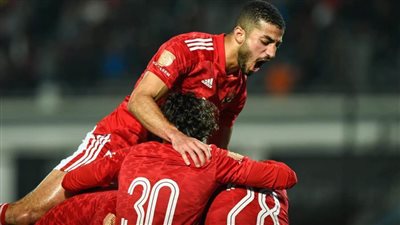 الأهلي يخصص أتوبيسات نقل عام لنقل جماهيره لاستاد القاهرة