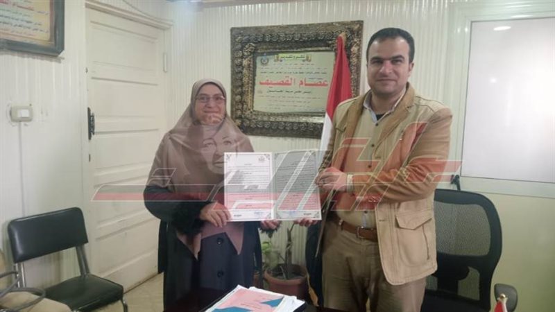 تسليم عقود التقنين