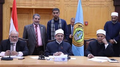 رئيس جامعة الأزهر يشيد بجهود صندوق التكافل نحو تحسين أحوال المشتركين فيه