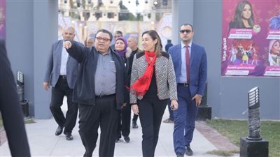 وزيرة الثقافة تتفقد مسرح ساحة مركز الهناجر للفنون قبيل انطلاق فعالياته اليوم 