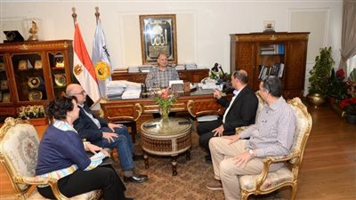 محافظ أسيوط يتابع استعدادات التشغيل التجريبي لـ