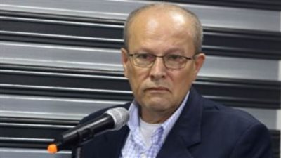 قدري أبو بكر: الأسير الفلسطيني وليد دقة يصارع الموت وإهمال الاحتلال متعمد