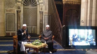 ملتقى الظهر بالجامع الأزهر يوضح فوائد صيام رمضان في الانتصار على النفس*