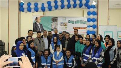 حياة كريمة تستكمل توزيع صناديق المواد الغذائية بمدينة القصاصين