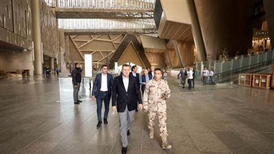 وزير السياحة والآثار يتفقد آخر أعمال ومستجدات المتحف الكبير 