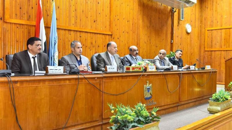 محافظ أسيوط يعلن