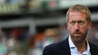 تشيلسي الإنجليزي يعلن رسميا إقالة مدربه جراهام بوتر بعد تدهور نتائج الفريق